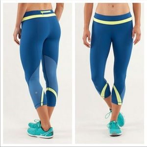 Lululemon Run: Inspire Crop II leggings